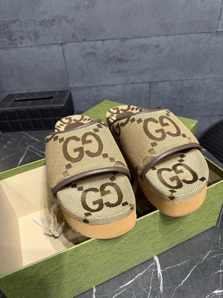 Тапки жіночі Gucci
