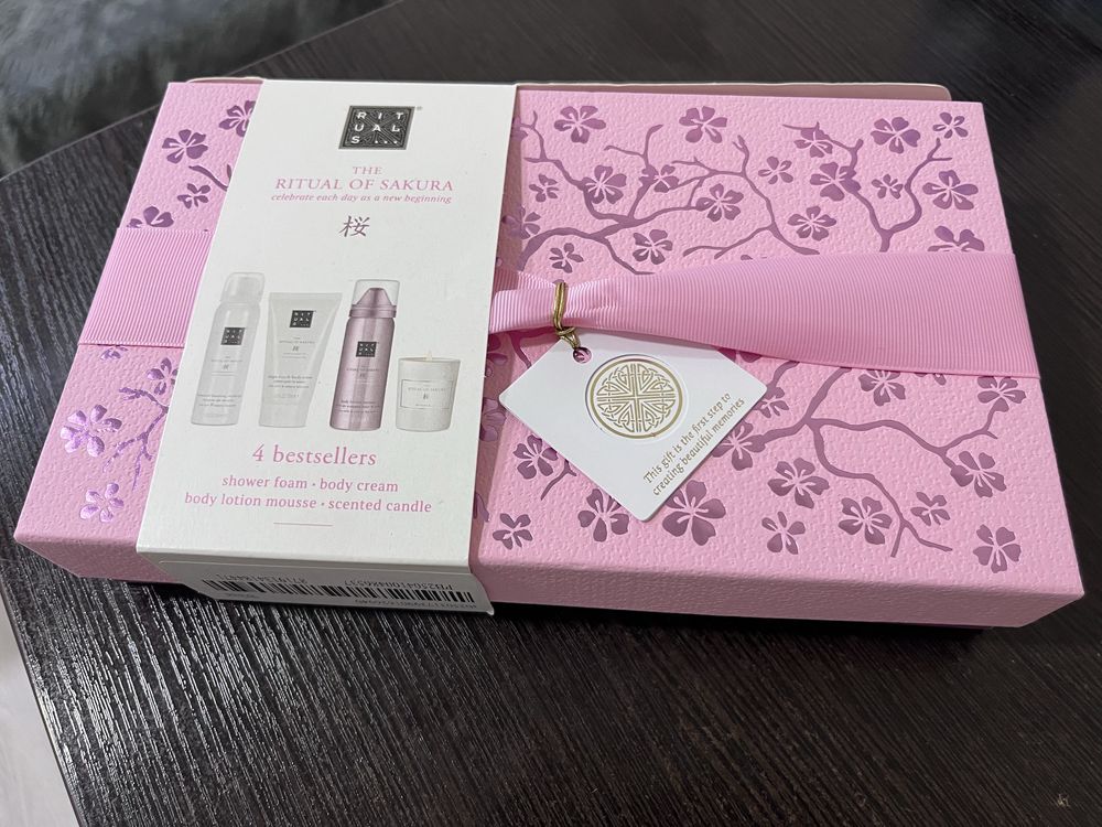 Подарунковий набір Rituals Sakura Small