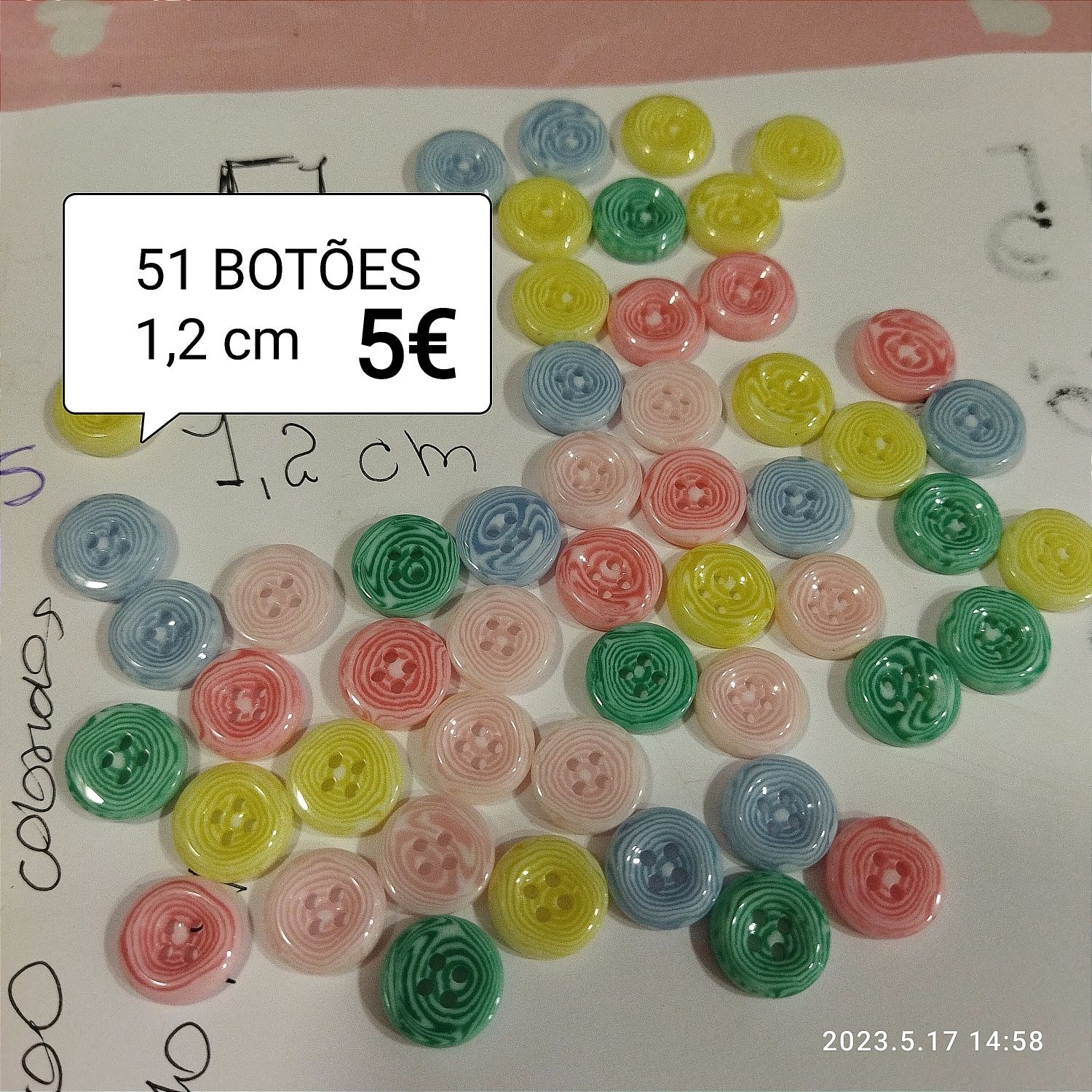 Botões diversos.