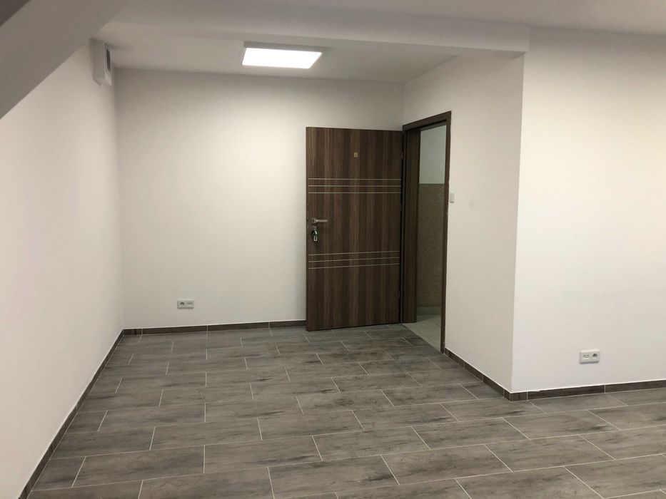 Pomieszczenie biurowe w centrum miasta Świebodzice
