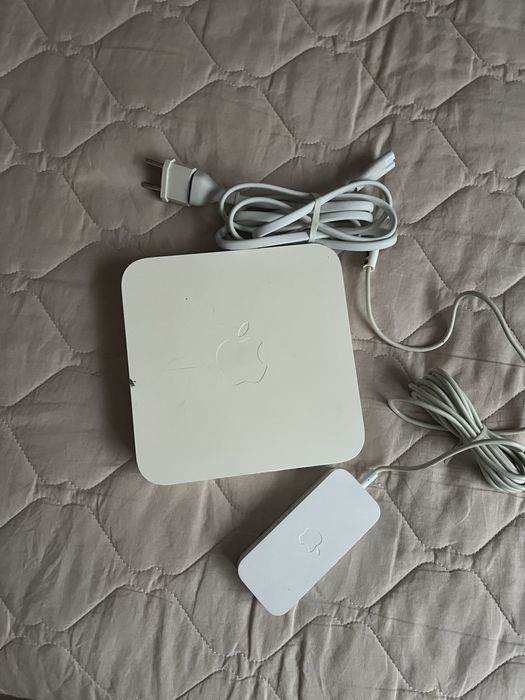 Роутер Apple airport extrime