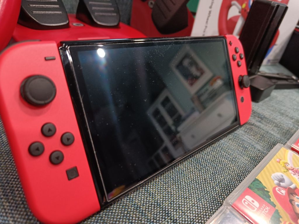 Nintendo Switch OLED Mario Red Edition na gwarancji NOWA kierownica !