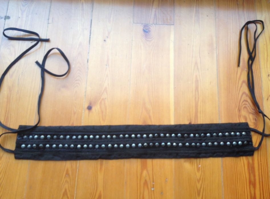 Cinto em excelente estado, como novo.