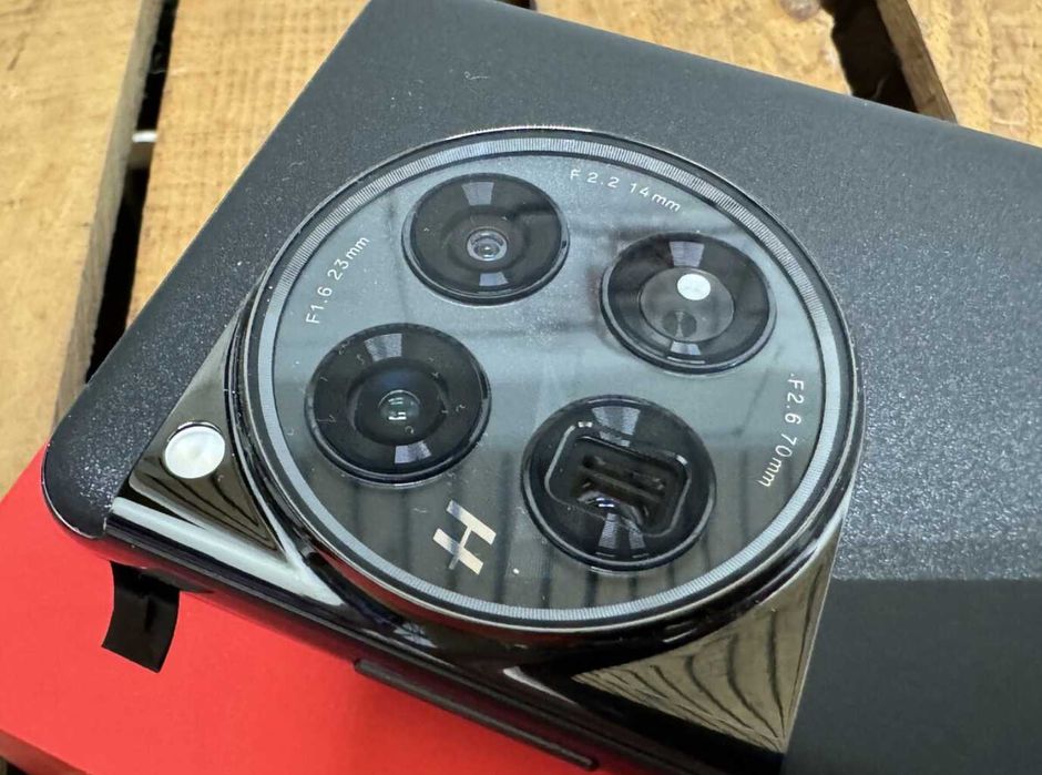 Smartfon OnePlus 12 16 GB / 512 GB 5G czarny Gwarancja!!Stan idealny!