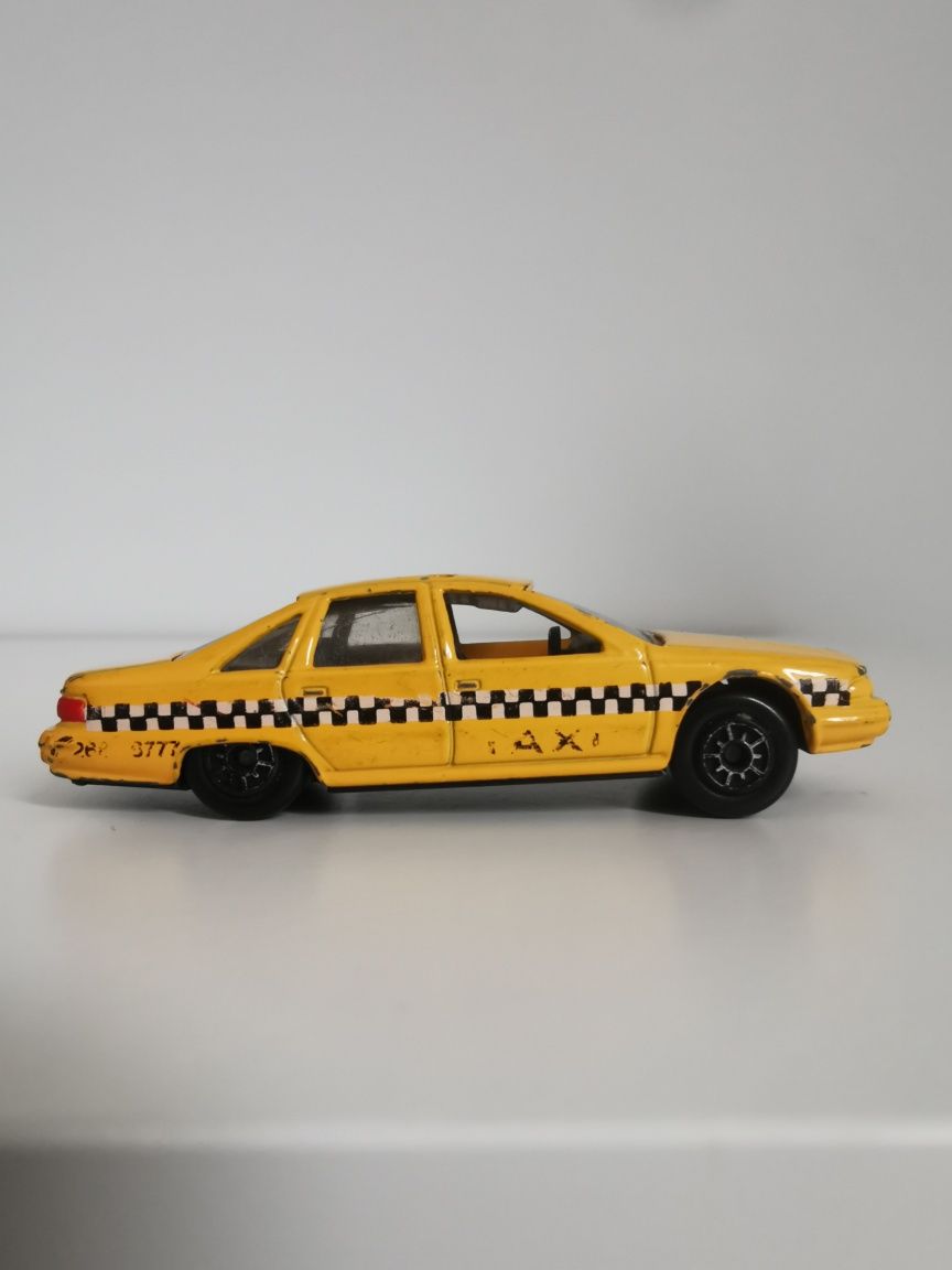 Welly Resorak Chevrolet Caprice Taxi