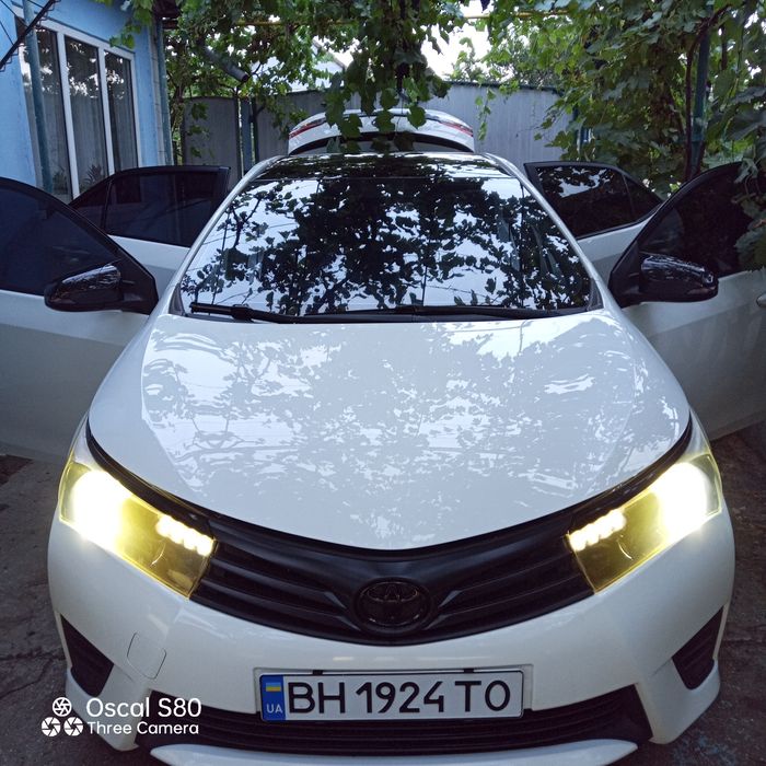 Продам Тайоту Королу 2014 г.