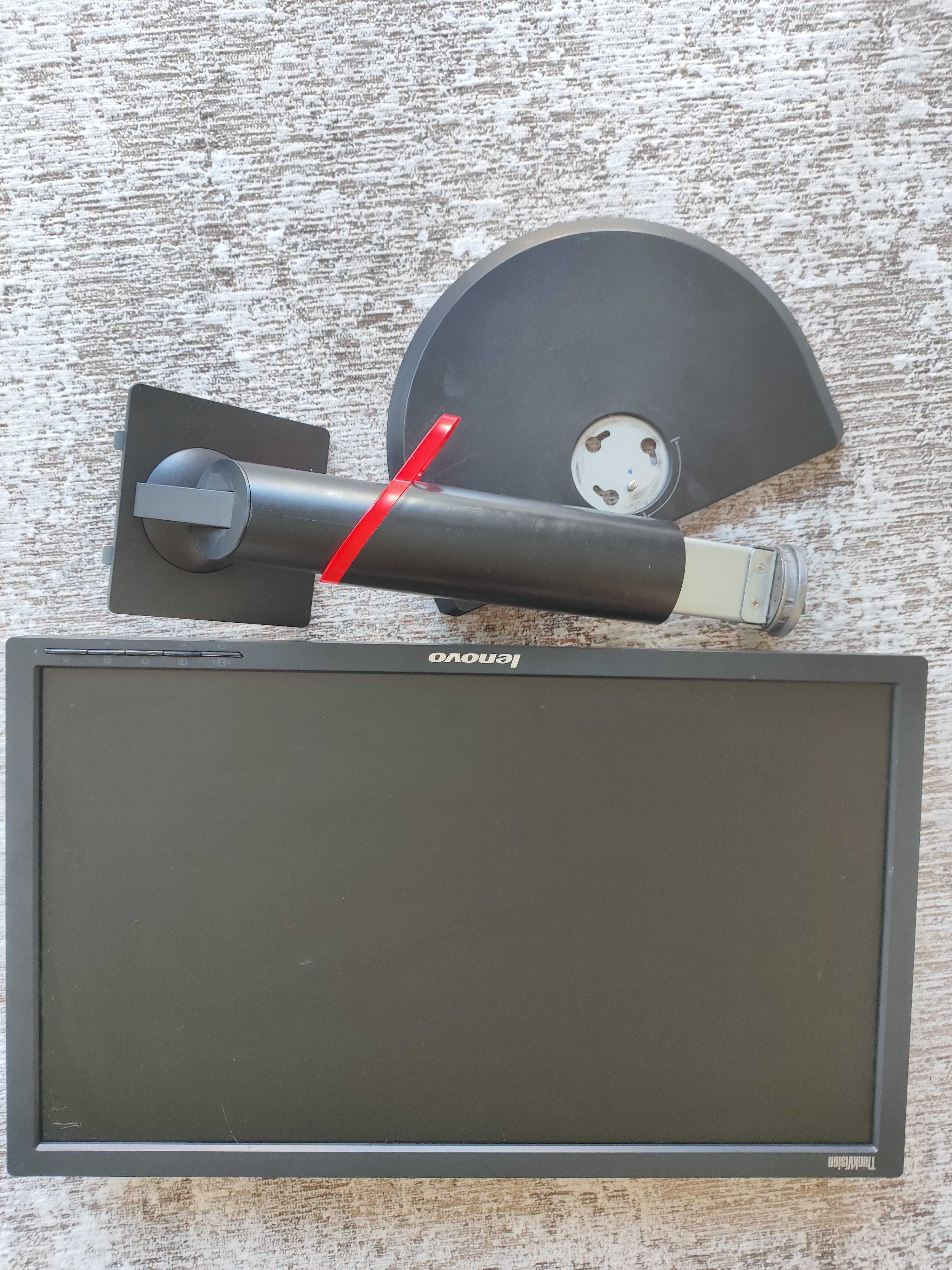 Monitor Lenovo ThinkVision LT2223PWC 21/22"