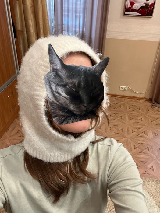 Капор новий. Поліестер+вовна