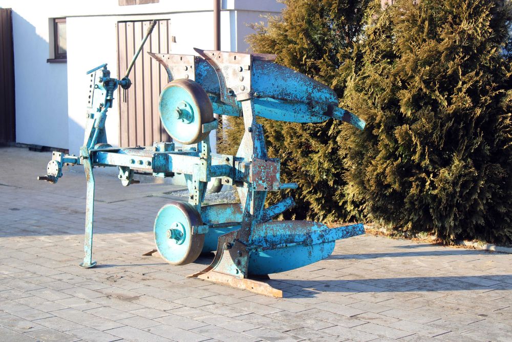 Pług 2 skibowy obrotowy LEMKEN OPAL