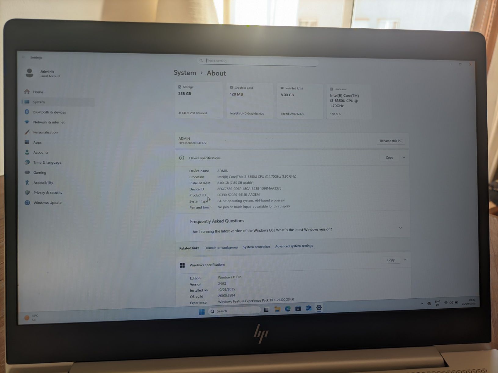HP EliteBook 840 G5 |Intel i5|8GB RAM|256GB SSD