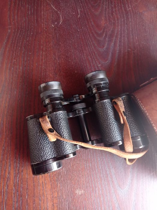 Binóculos antigos