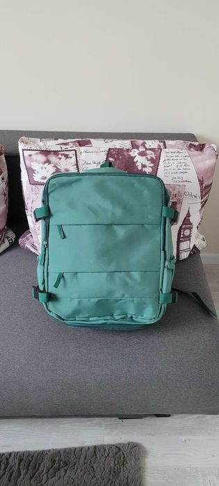 Plecak do samolotu podróżny 40×30×20 cm -nowy zielony