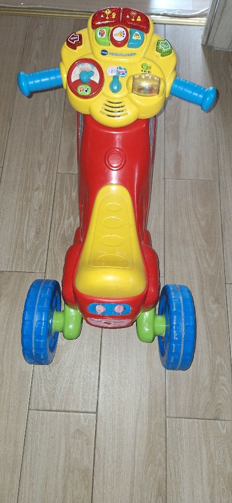 Motor jezdzik v tech
