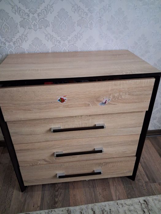 Продам Комод не дорого, в хорошому стані