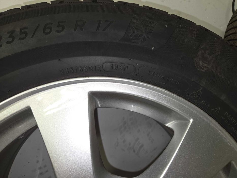Opony Zimowe Michelin Alpine5 235/65/17 +Felgi Volvo XC60 17"