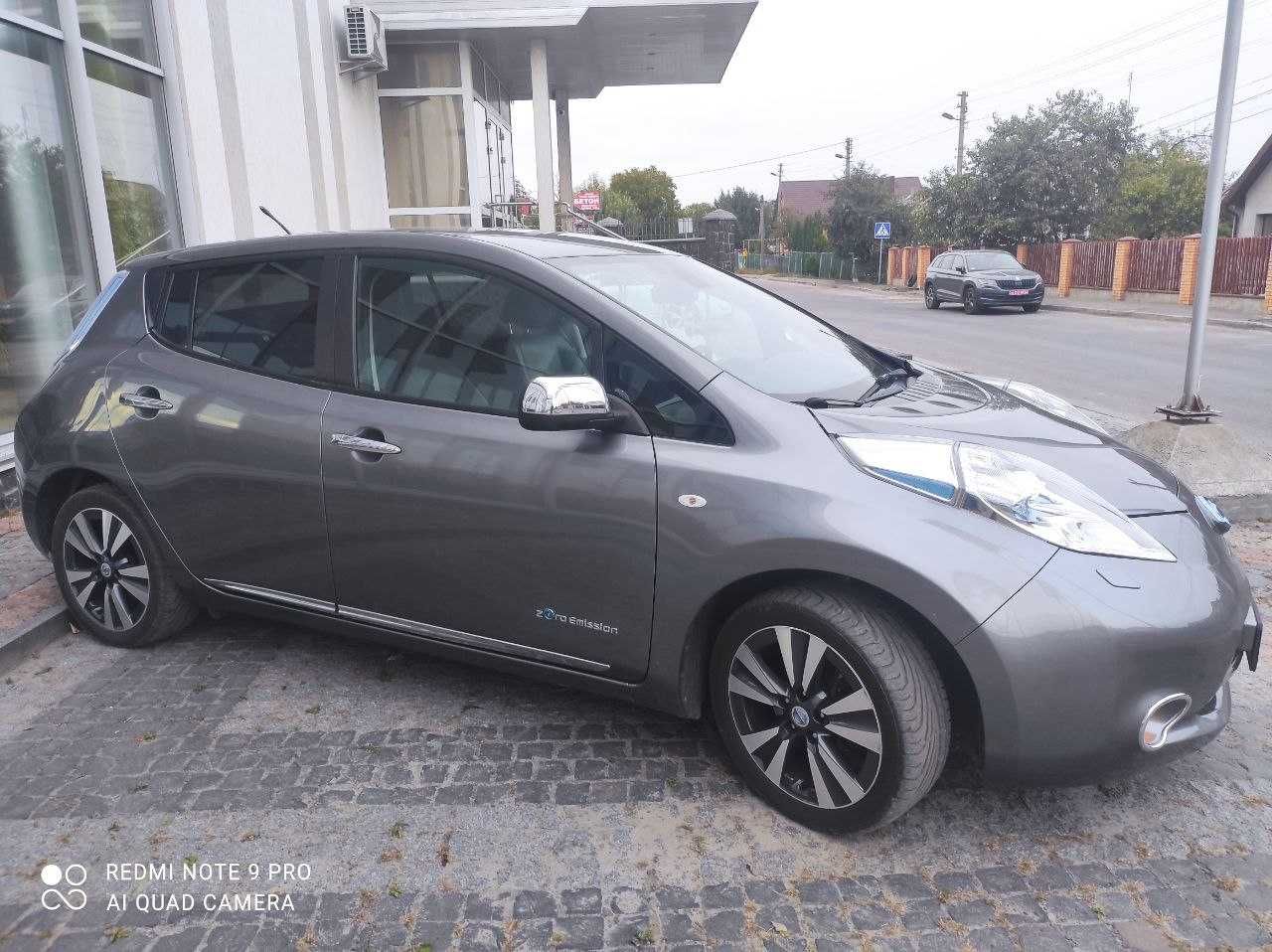 Nissan Leaf TEKNA | 2013 | BAT 11/12 | SOH 81%