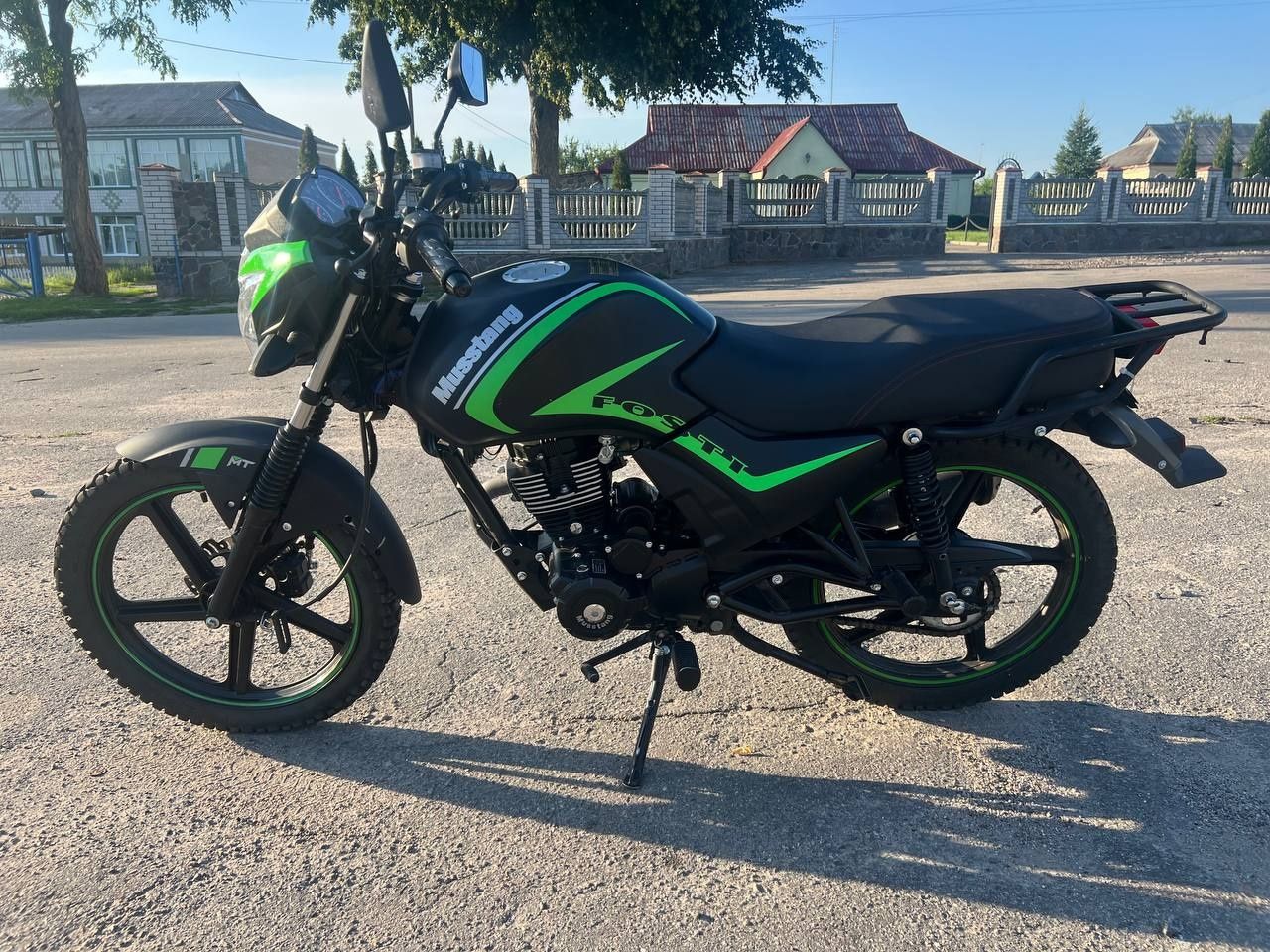 Мотоцикил Мустанг фості 150