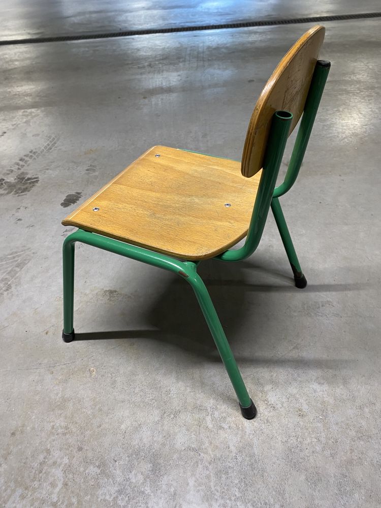 Krzesełko dziecięce 19sztuk przedszkolne