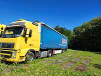 Volvo FH 460 Euro 5 z naczepą Krone niski przebieg 2012r.