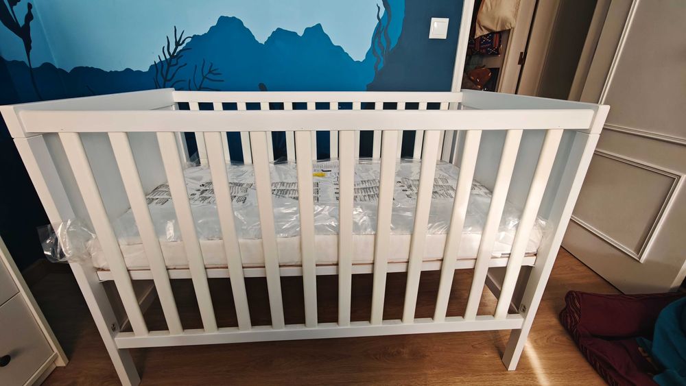 Berço + Colchão IKEA