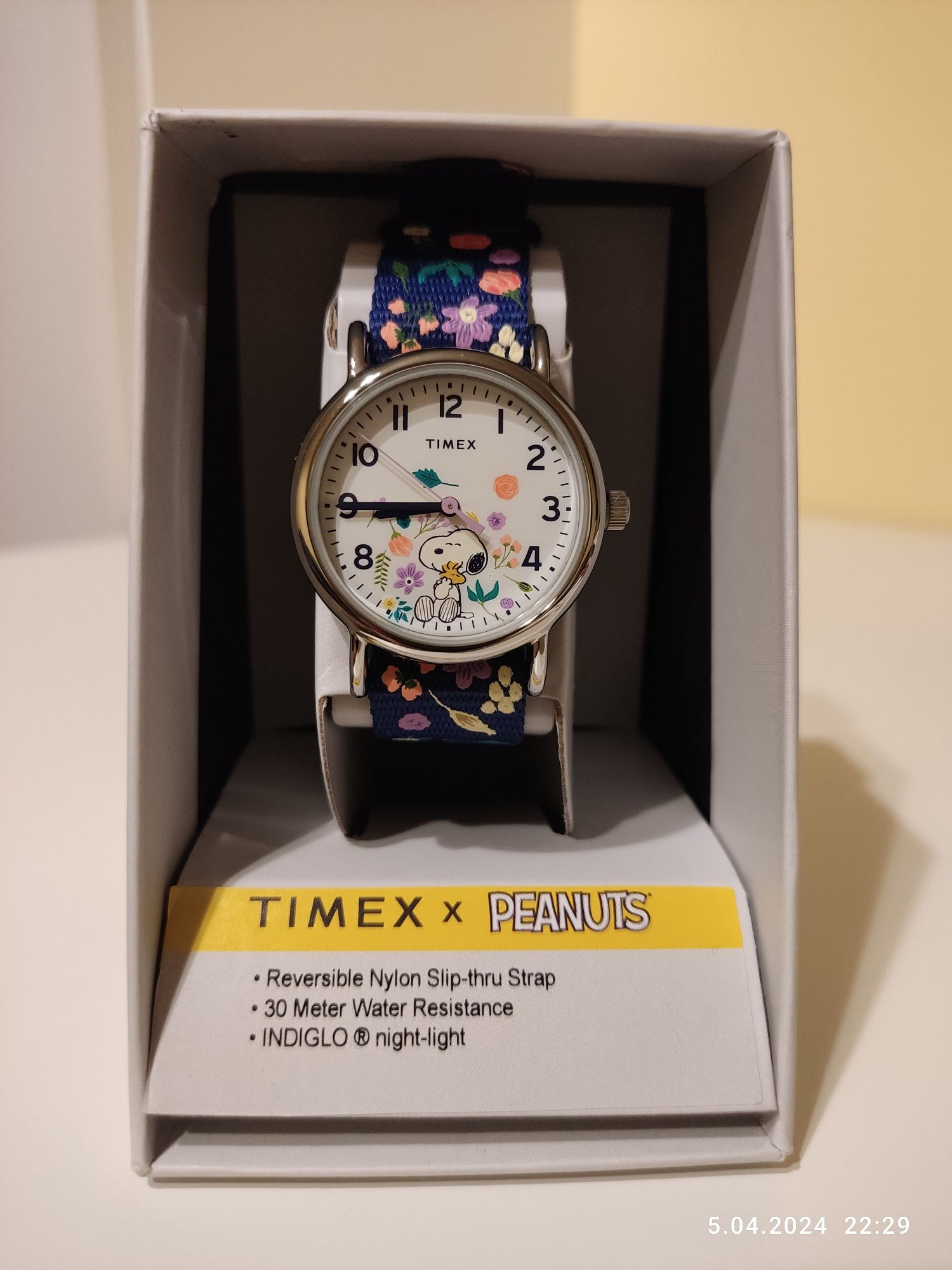 Zegarek damski Timex peanuts Snoopy NOWY