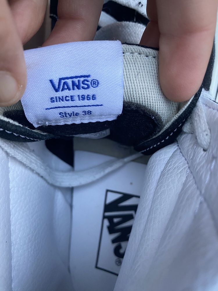 Ténis VANS SK8-HI