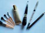 kosmetyczka pędzelki Estee Lauder Lancome eyeliner konturówka