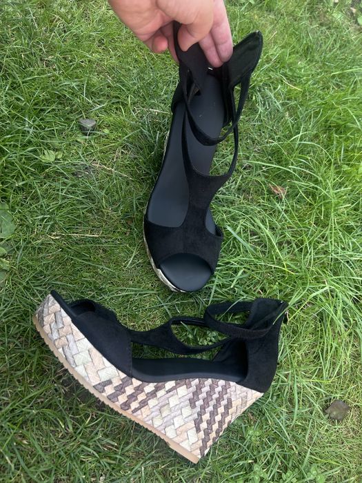 Босоніжки жіночі на нанкетці