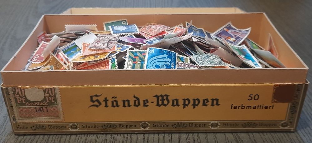 Znaczki kasowane Szwajcaria, całe pudełko.