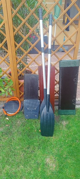 Ponton Kolibri K-260TL z podłogą rolowaną pawężą listwą odbojową