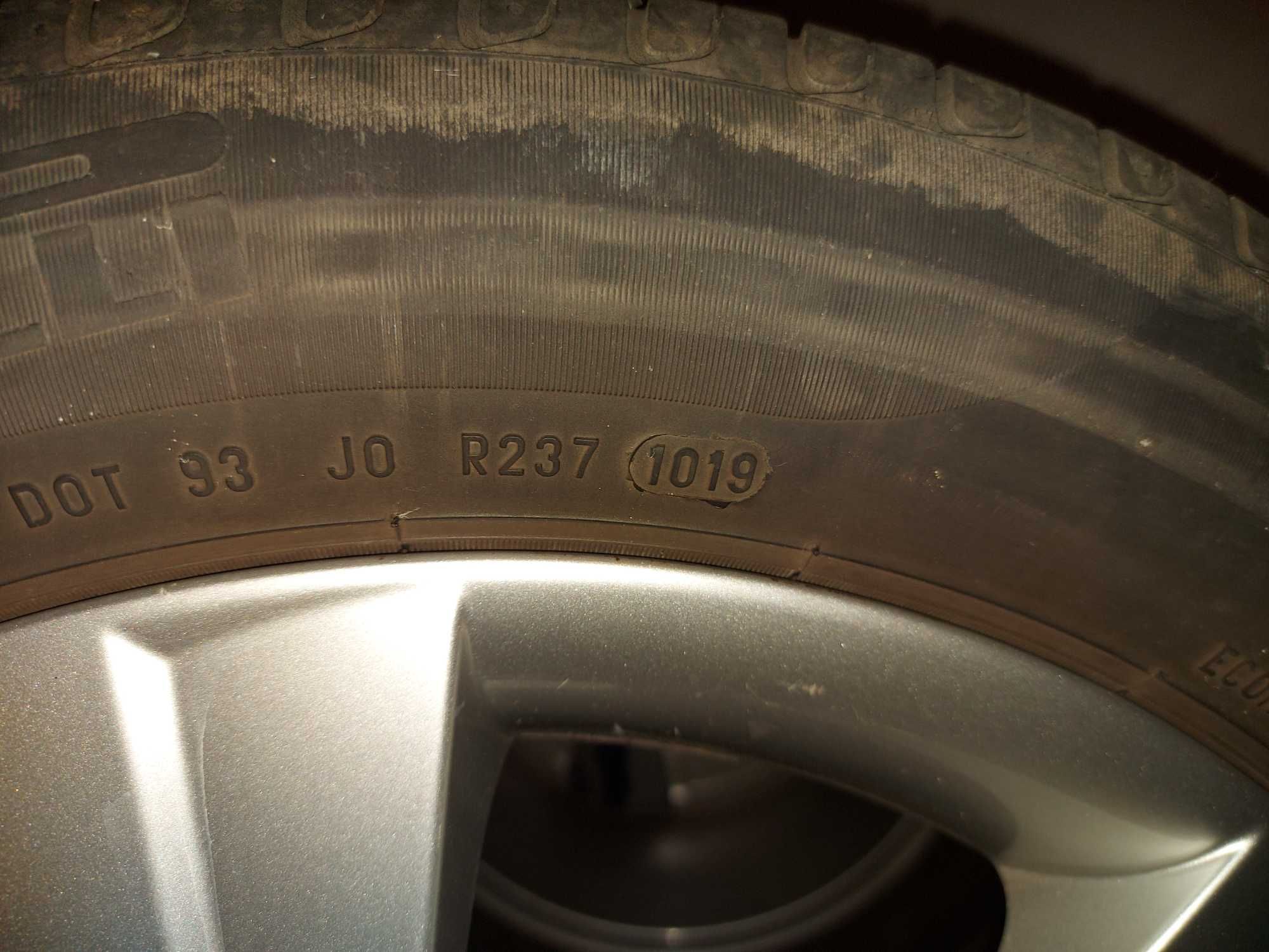 Opony letnie Pirelli Cinturato P7 215/55 R17 94W - 4 szt.