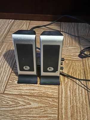 Subwoofer e colunas Logitech