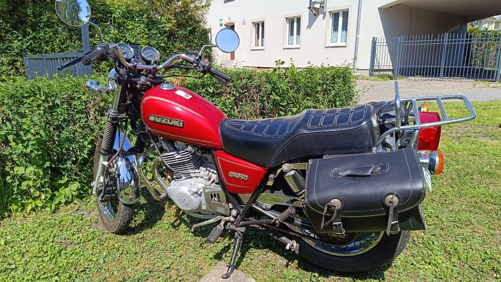 Motocykl Suzuki GN 250