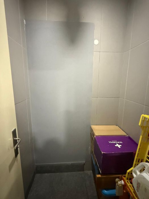 Porta anti-fogo como nova