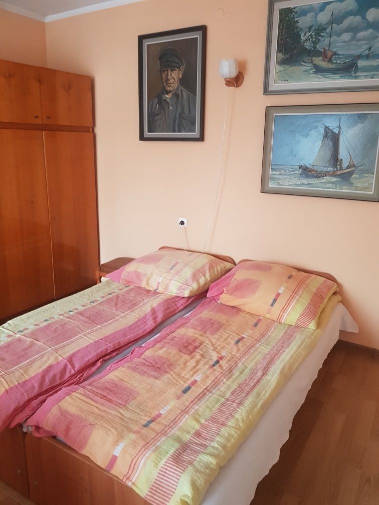 Pokoje i studio w centrum Jastarni
