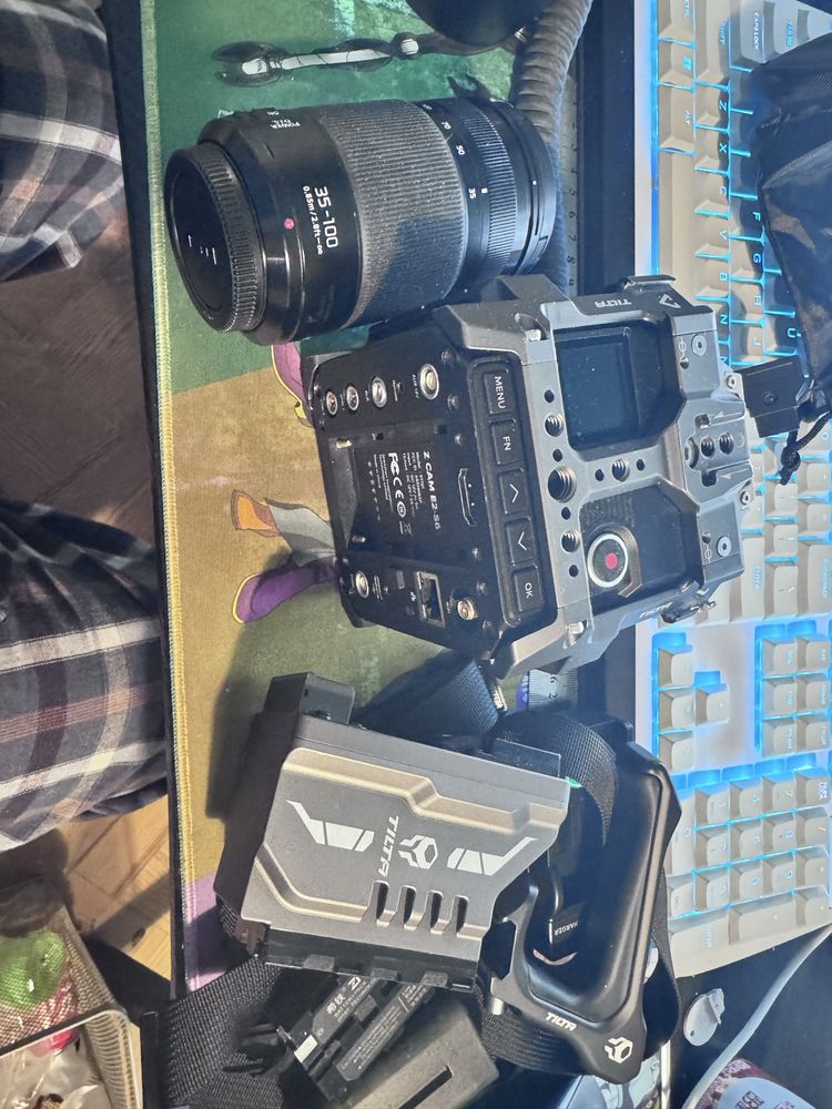 Z CAM E2-S6 Super 35mm 6K Cine Camera +lens