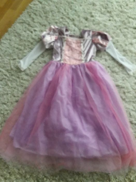 Sukienka na bal karnawałowy