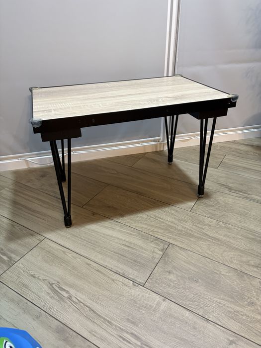 Продам журнальний столик.