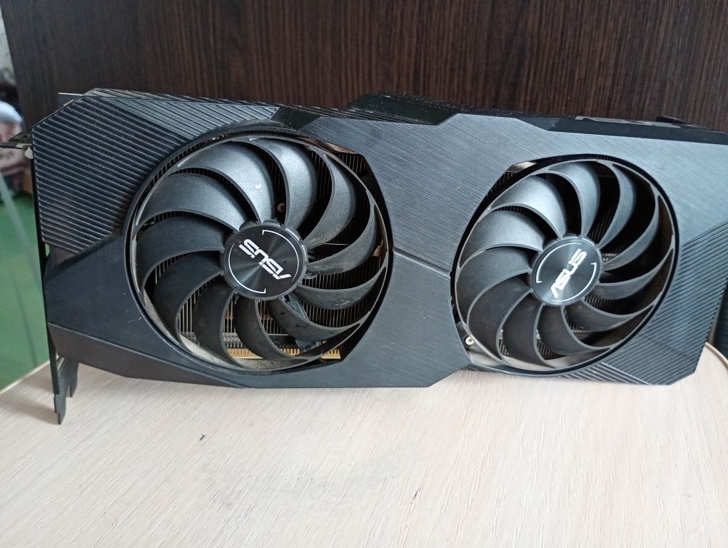 Asus rx 5600 xt dual t6g evo відеокарта