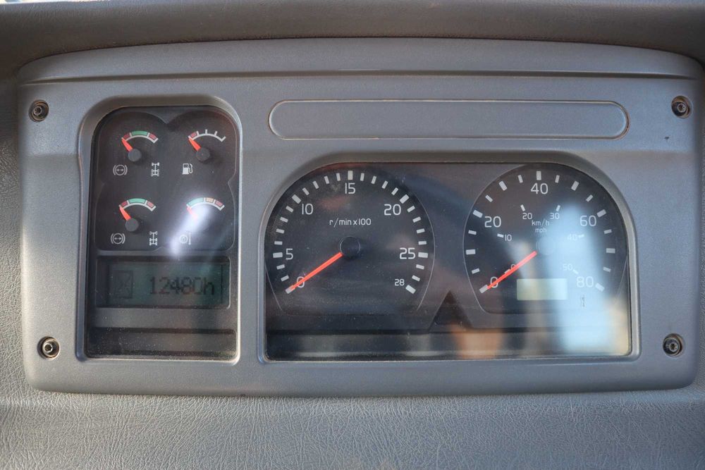 2005 Volvo A30 Dumper Articulado