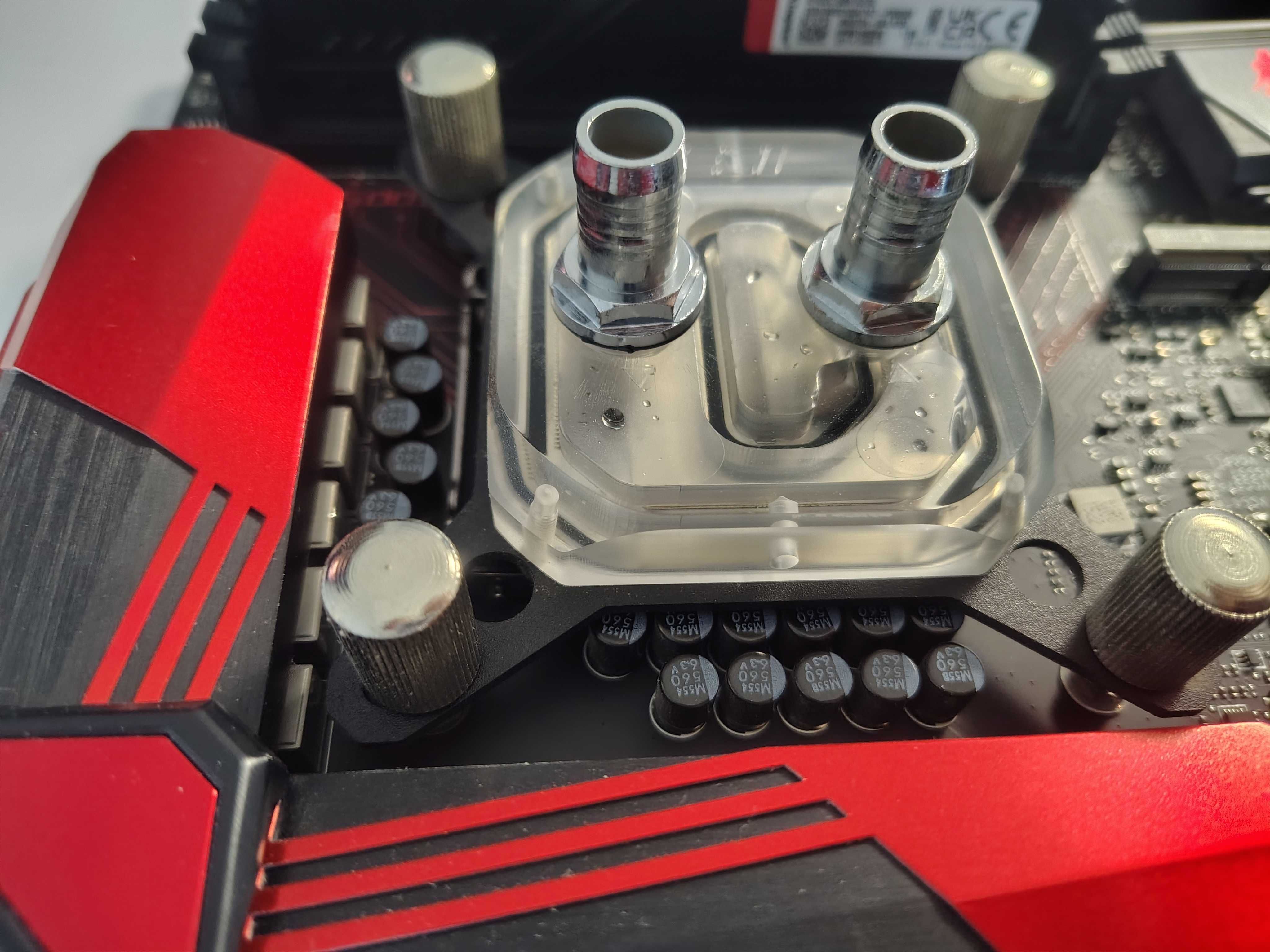 Msi z170 m7 +i7-6700k*4,6GHz водоблок + 32gb Kingston Fury DDR4-3200