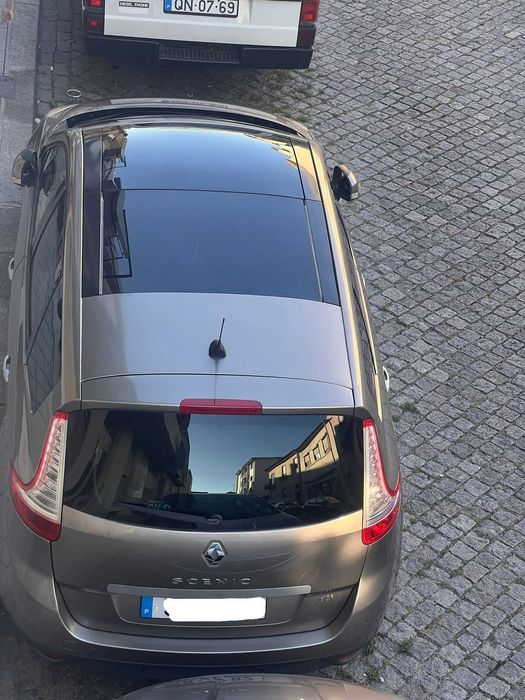 Renault granscenic 2010