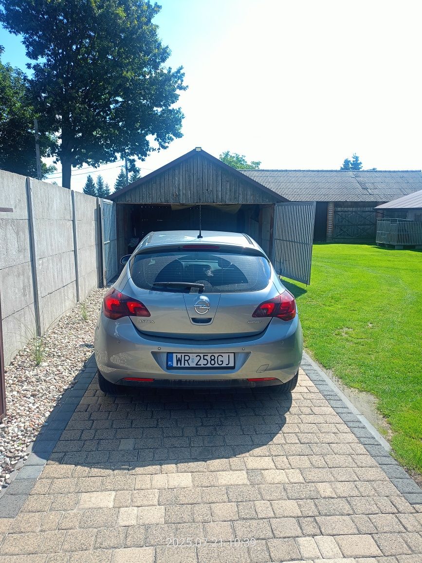 Sprzedam Opla Astra 1.7 diesel Z DOMU