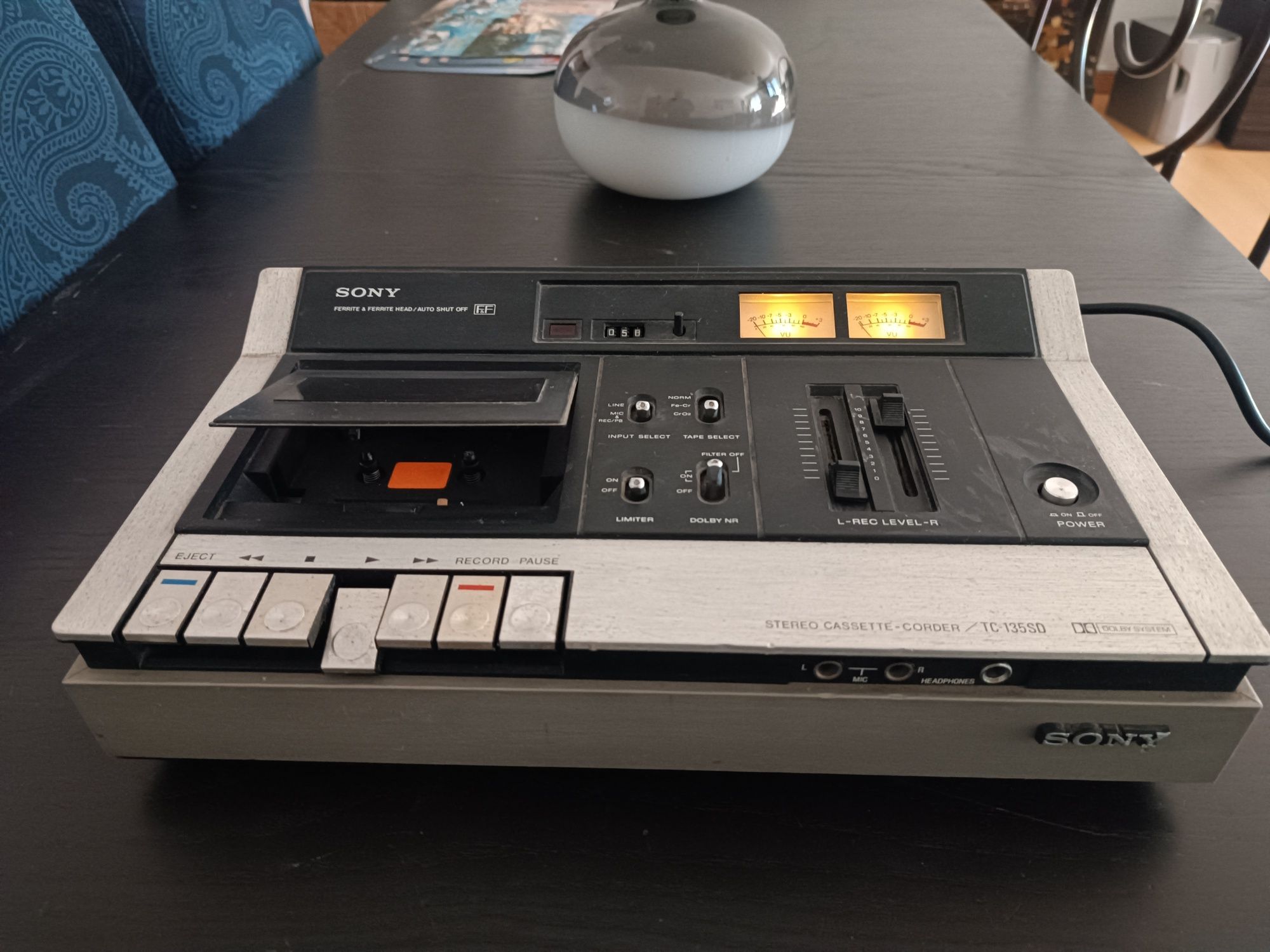 Leitor de cassetes/cassette recorder Sony TC-135SD