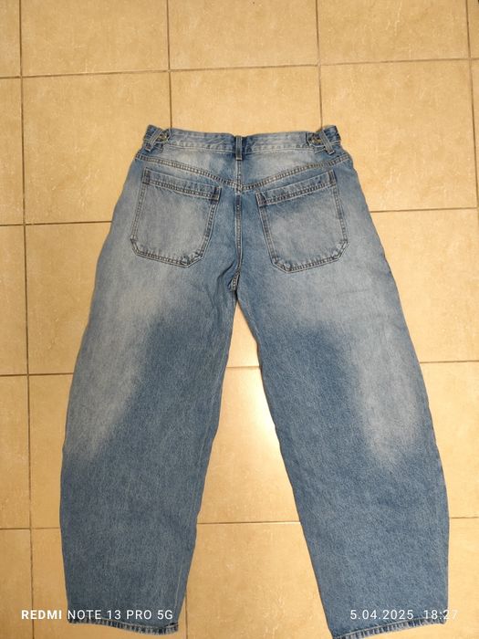 Piękne jeansy damskie