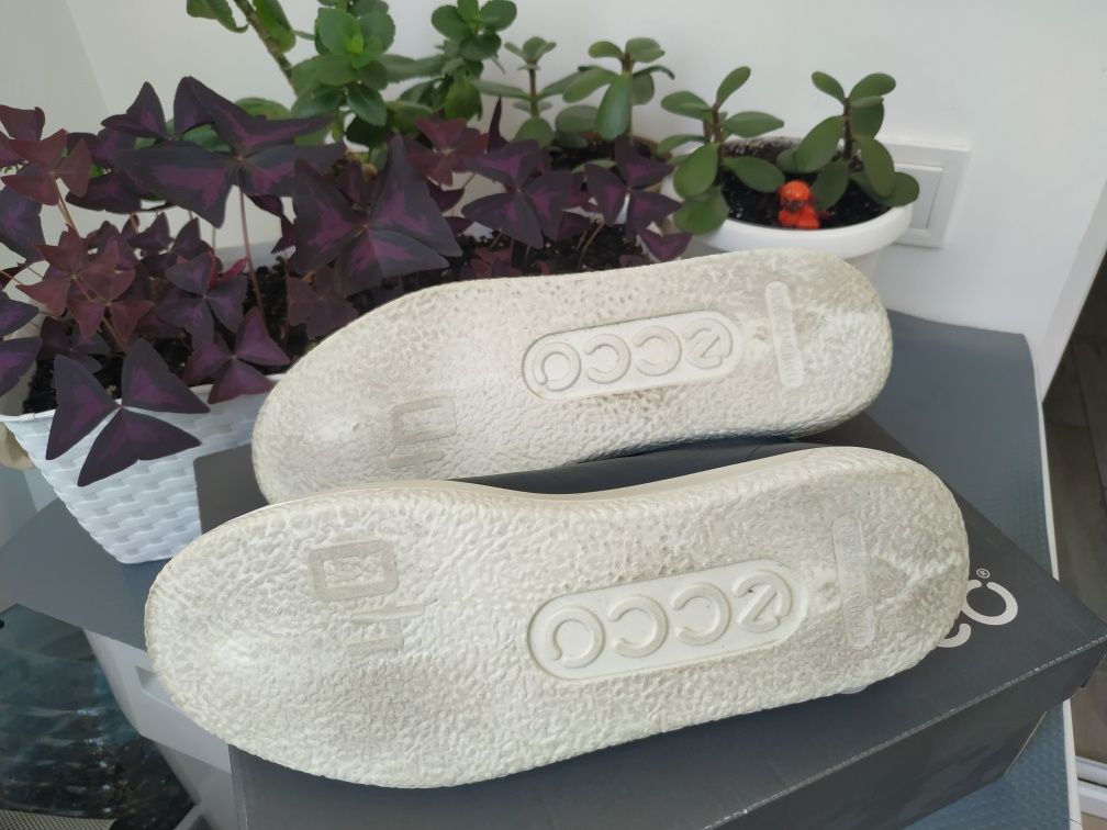 Женские мокасины  ECCO 40 р, новые