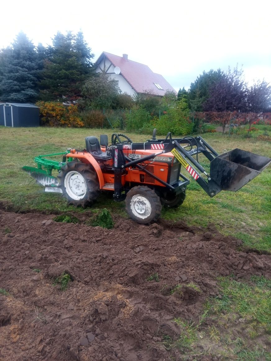 Usługi mini traktorem , glebogryzarką, koszenie traw, prace ogrodnicze