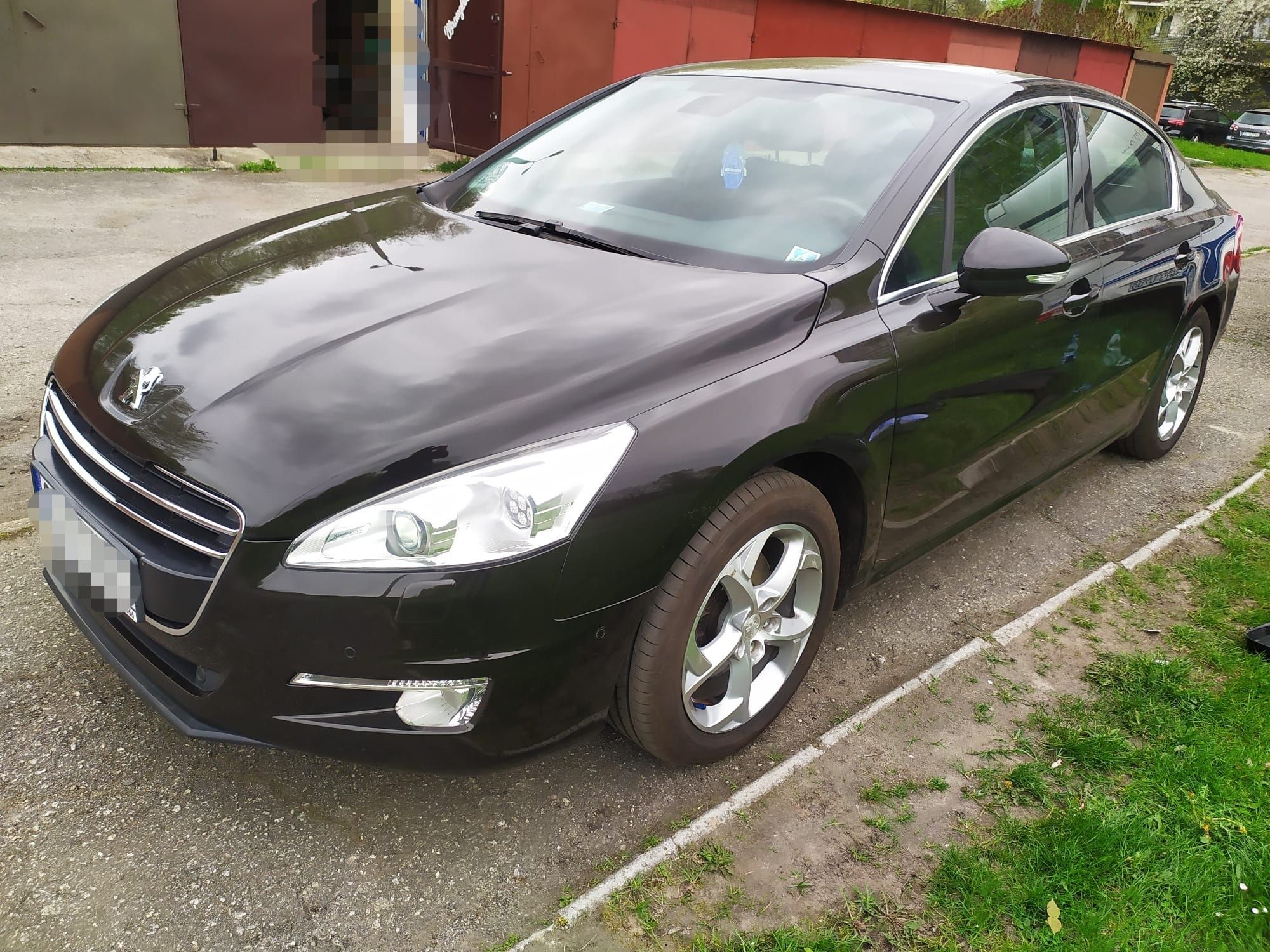 Peugeot 508 czarny metalic