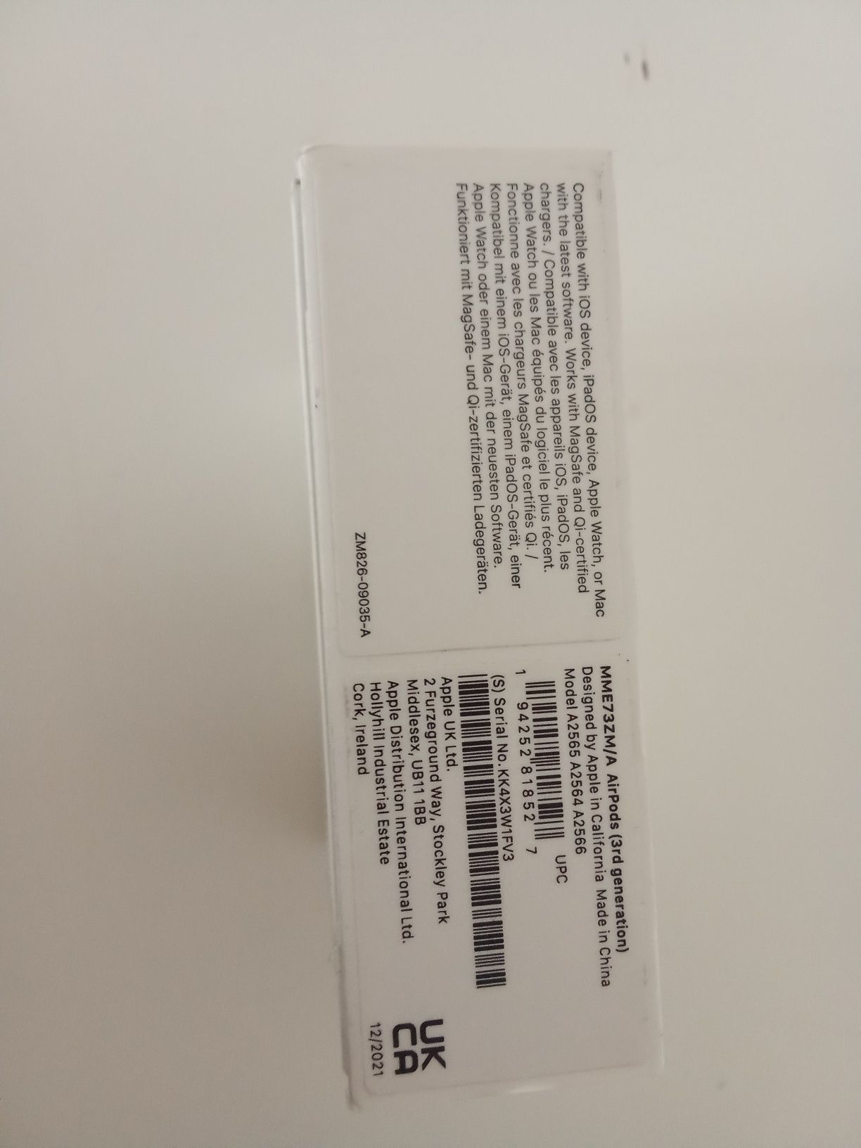Sluchawki Apple AirPods 3 z ladujacym etui