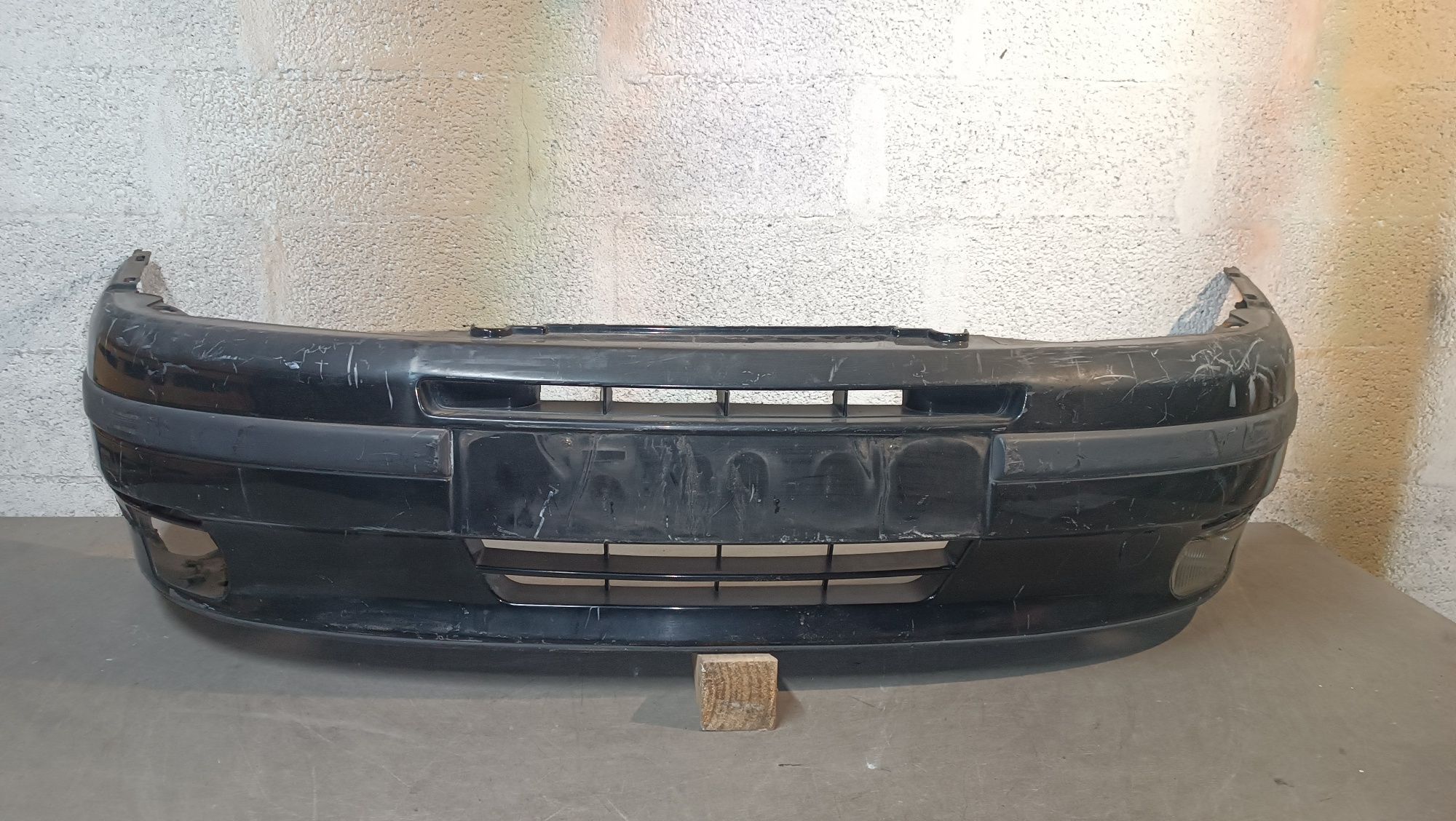 Vendo parachoque de frente Fiat Punto ano 1994/98